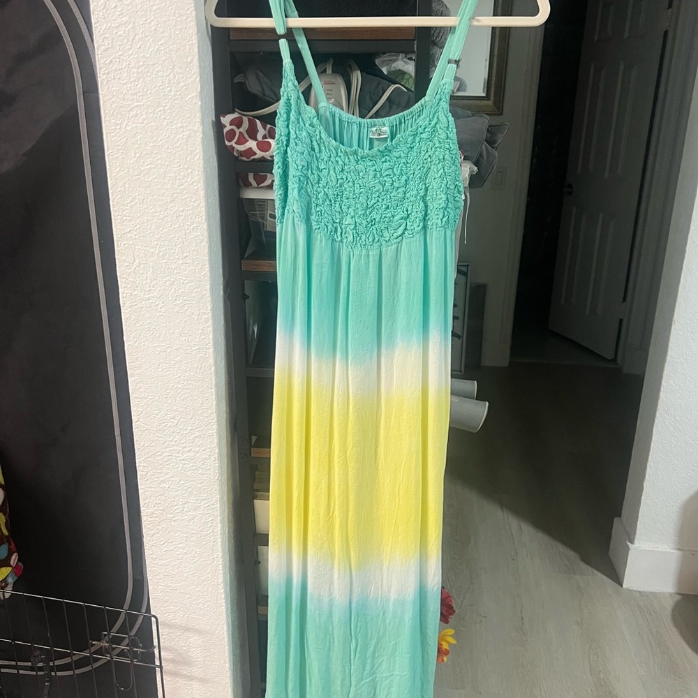 Cute midi Dress in green, Yellow, and White